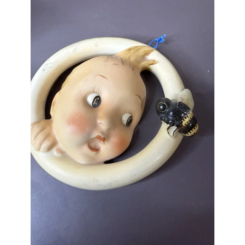 Hummel Goebel  Ba-Bee Porcelain Ring Boy Wall Decor Antique Germany SEE DESC